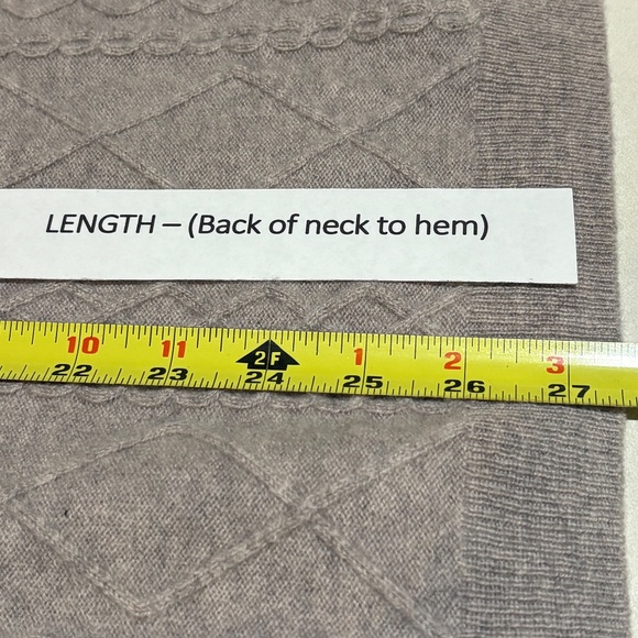 Saks Fifth Ave. Women 100% Cashmere Long Sleeve Sweater Sz XS Taupe Ribbed Soft - Picture 8 of 9